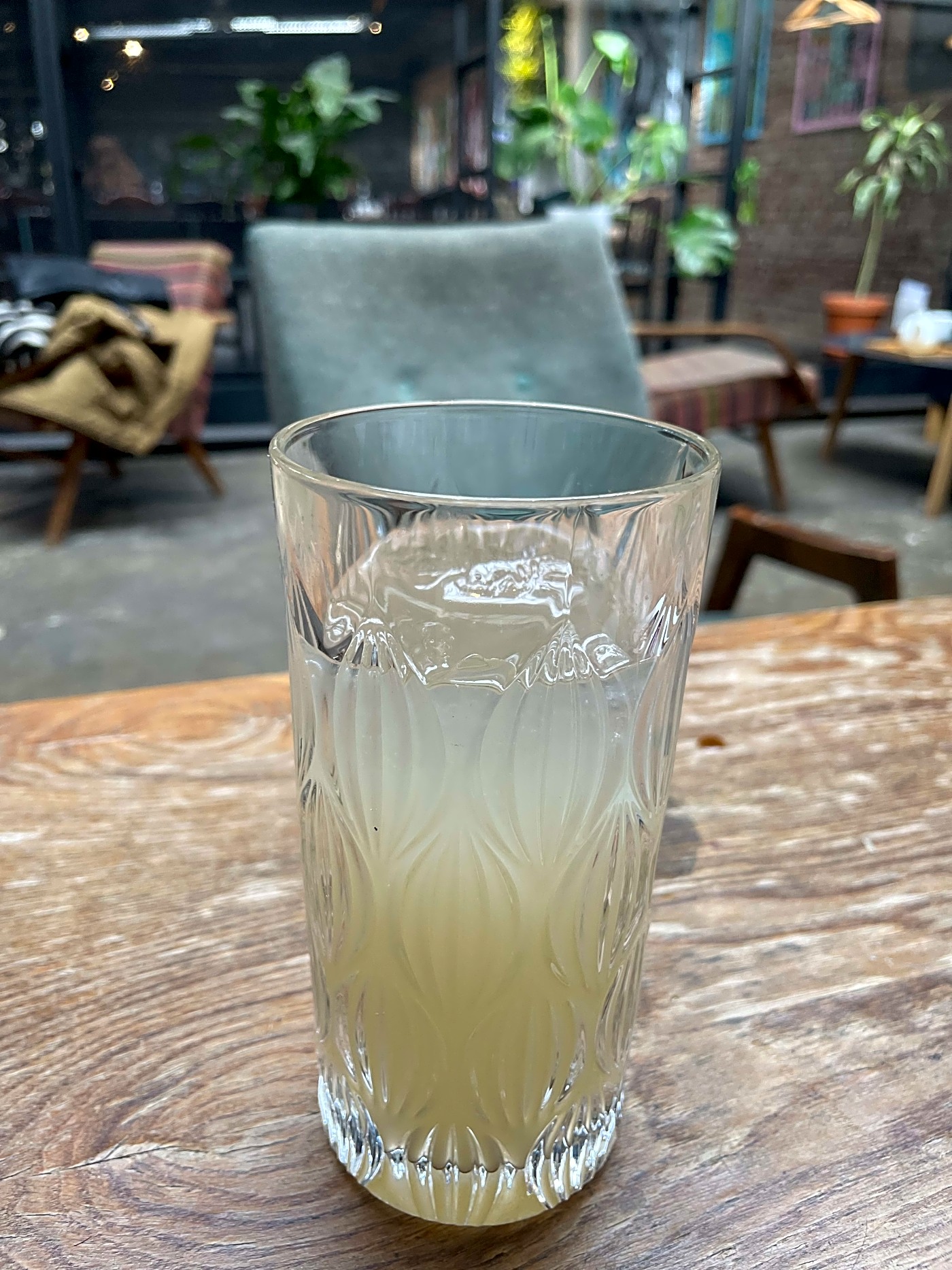 Will offer AI tutor services for Nitroblock cafe coffee or lemonade before my flight