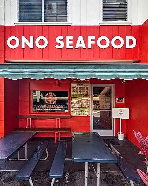 Not much outdoor seating, so take away at Ono in Waikiki