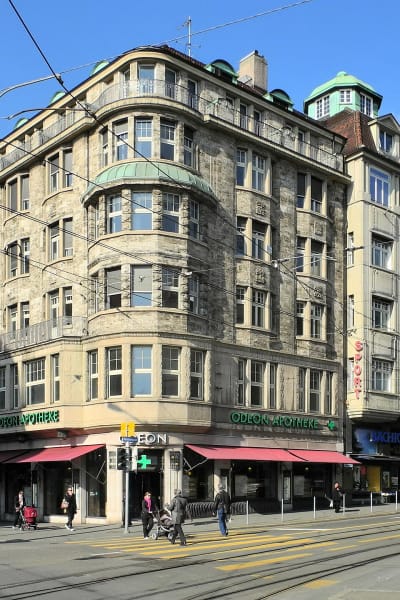 Listing photo 4