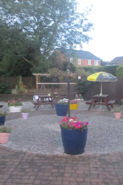 Listing photo 3