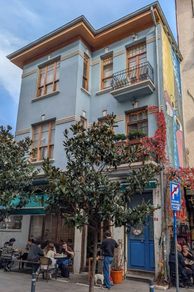 Listing photo 4