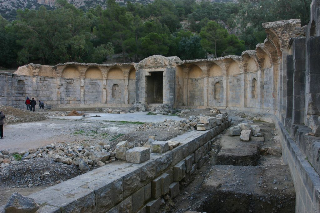 Jebel Zaghouan: Mountain Trek to Roman Water Source