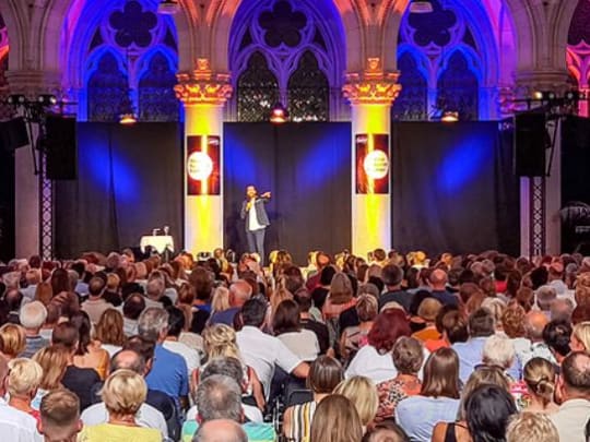 Bild der Flash Chance: Andreas Vitasek Kabarett Festival Rathaus Wien 2 Karten 