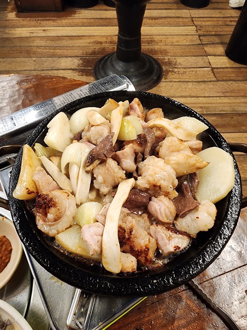 우성갈비 - ホルモン