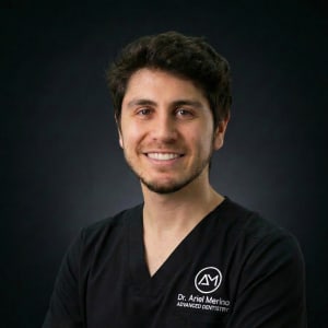 Dr. Ariel Merino