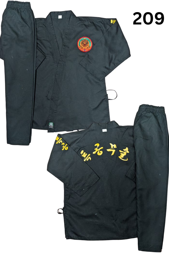 martial arts Taekwondo Uniform - 150/b