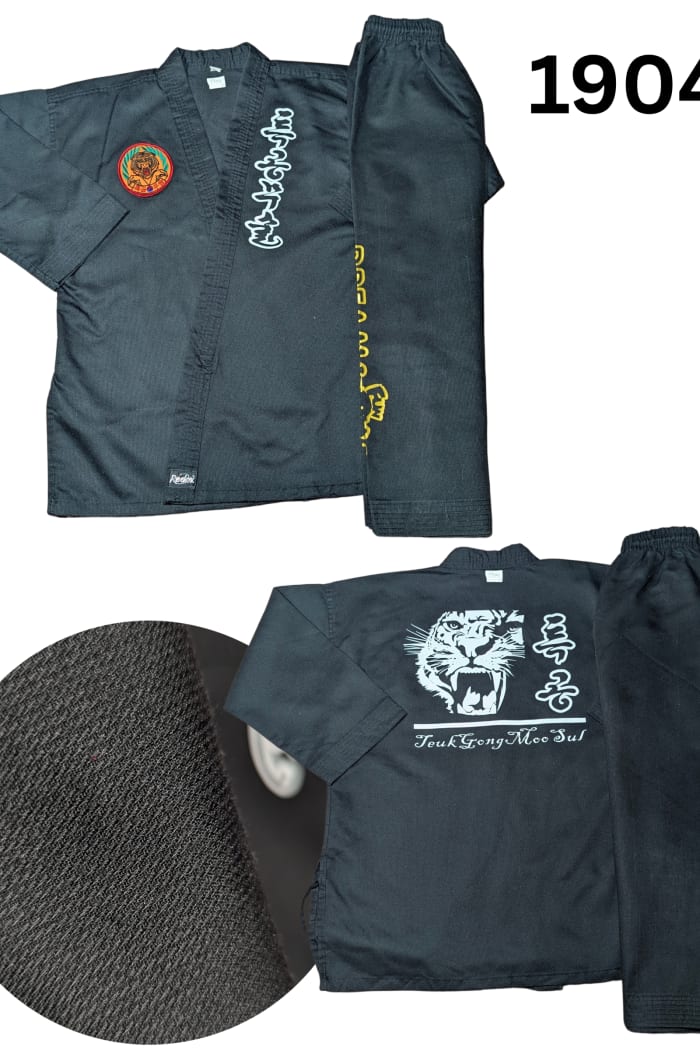 martial arts Taekwondo Uniform - 140/b