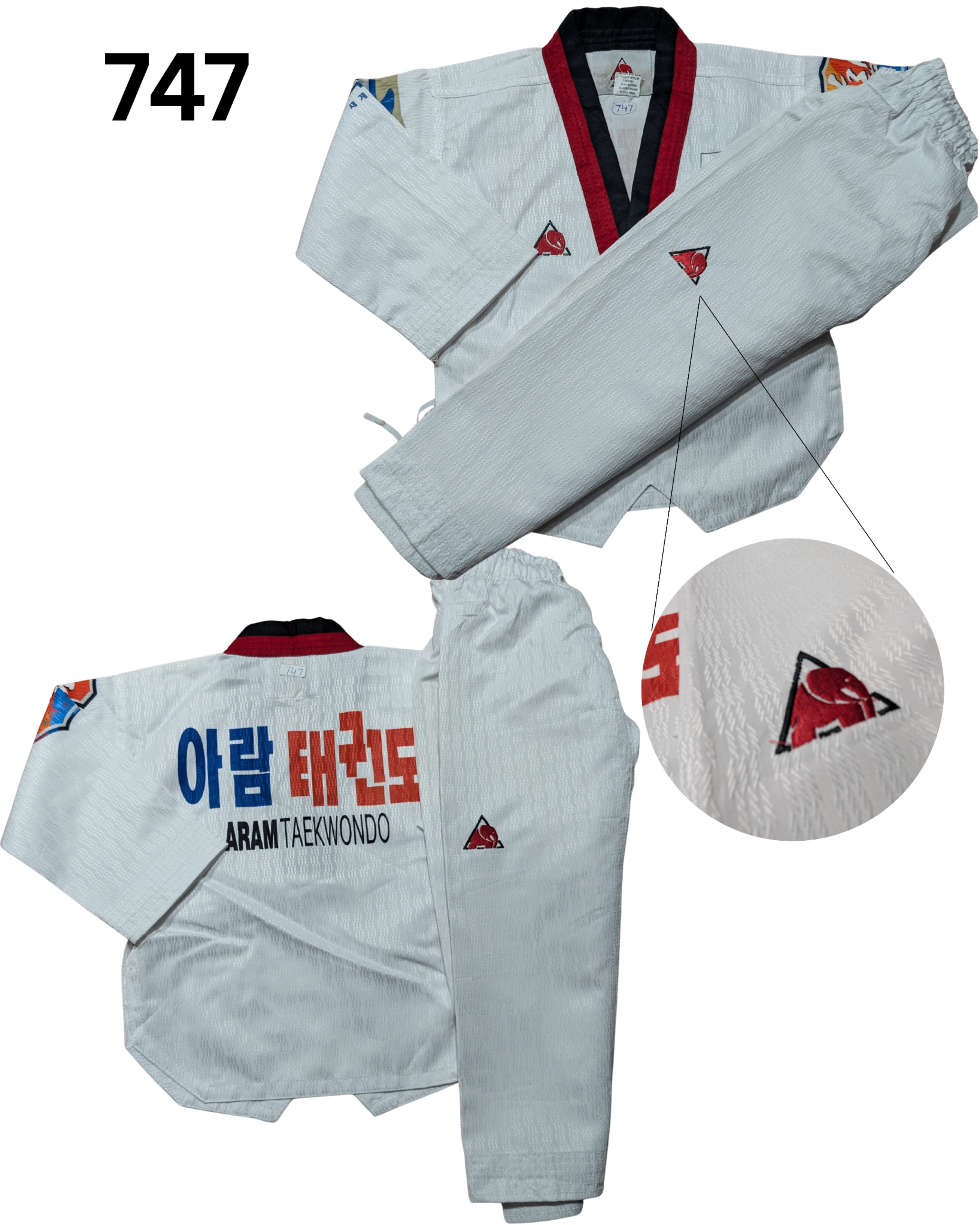 Taekwondo elephent uniform (90 sized /white color )