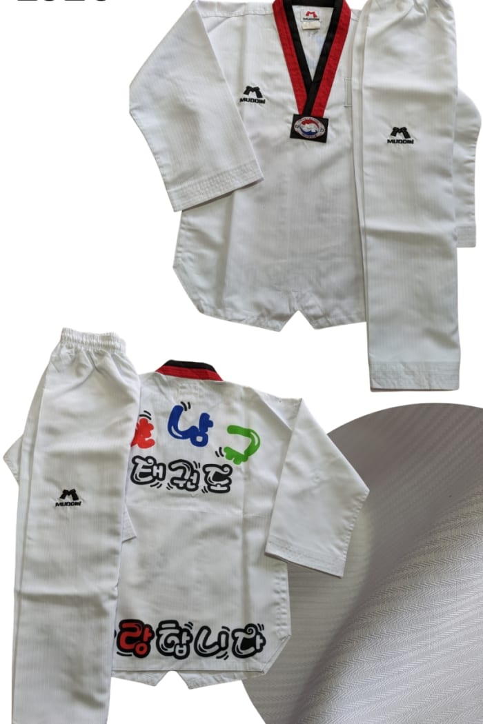 mudion Taekwondo Uniform - 130/a+