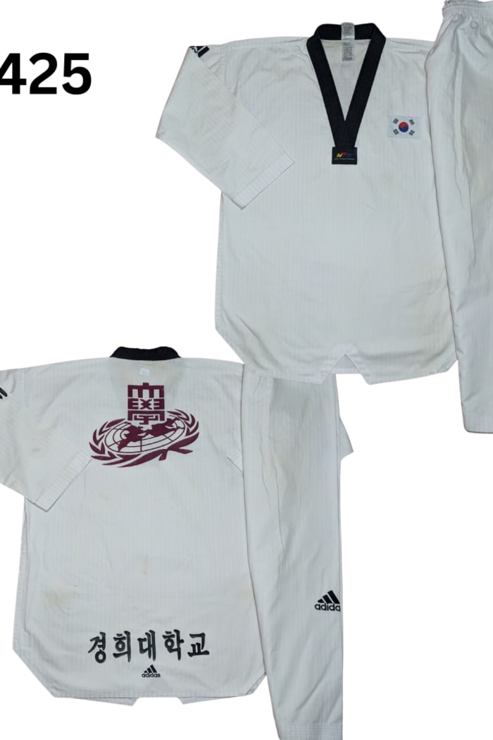 addidas Taekwondo Uniform - 200/c