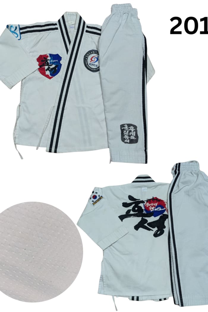 karate Taekwondo Uniform - 100/c
