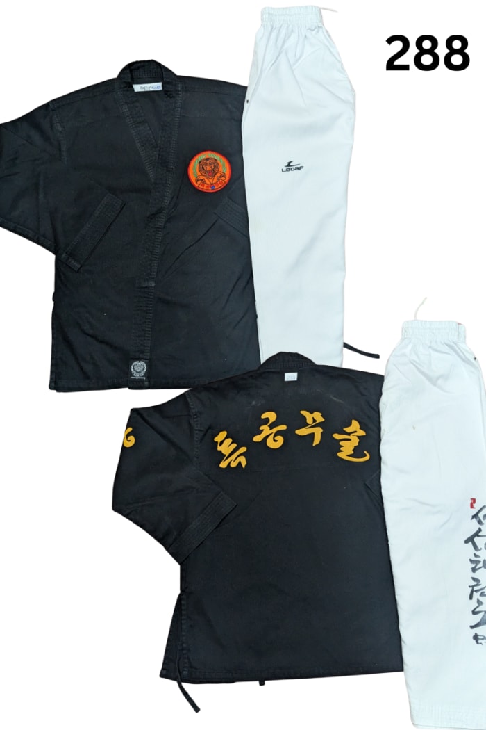 lecaf Taekwondo Uniform - 140/b