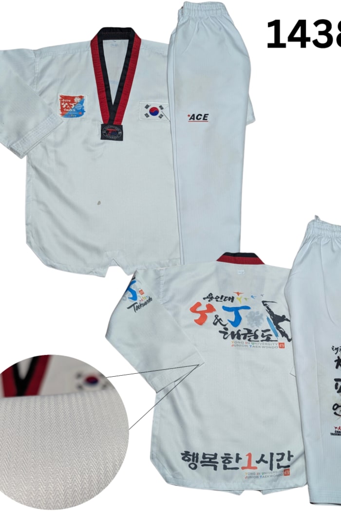 a c e Taekwondo Uniform - 150/c