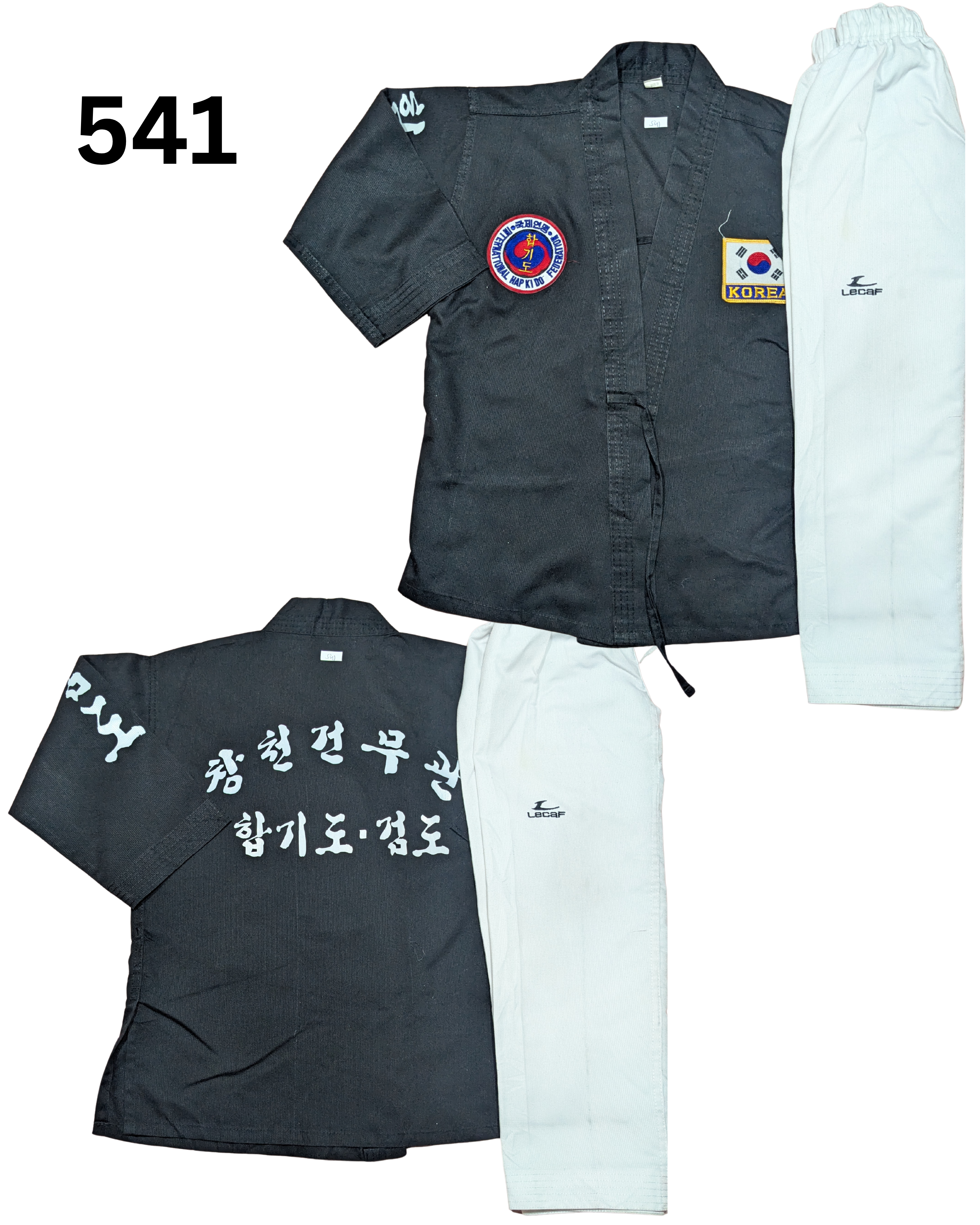 Taekwondo martial arts uniform (120 sized /black color )