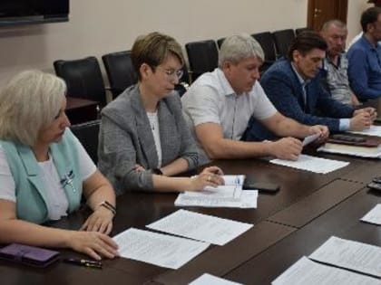 На Общественном совете обсудили вопросы реализации муниципальных программ и указов Президента РФ по итогам первого полугодия
