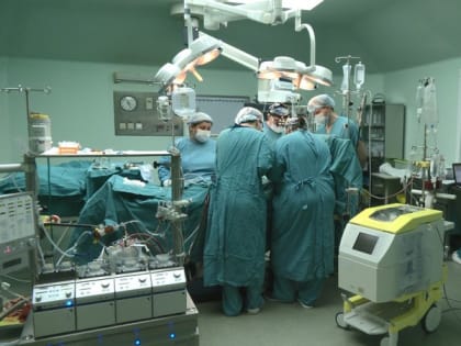 Особый подход. В Тюмени провели уникальную операцию 15-летней девочке