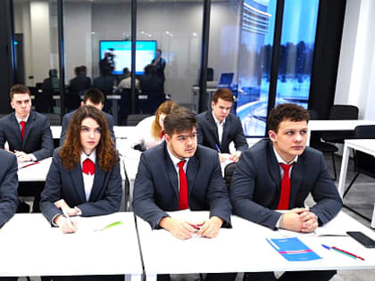 Студенты из Когалыма прошли стажировку в нефтяном университете китайского города Циндао