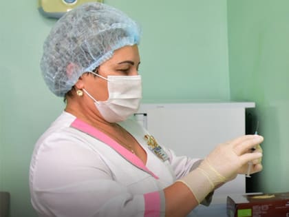 В ОКБ Ханты-Мансийска проводят вакцинацию от туляремии