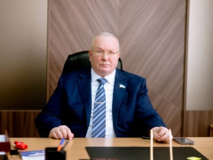 Владимир Семенов принял участие в Диктанте Победы