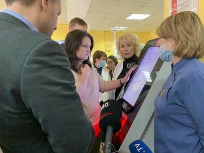 Активисты «Единой России» проверили работу поликлиник Электростали