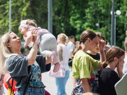 Порядка 1000 стаканчиков мороженого раздали в каширских парках в День защиты детей