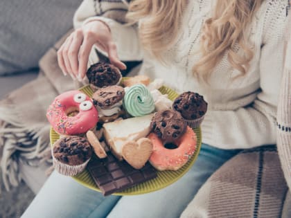 Диетолог Писарева раскрыла, что будет с организмом после отказа от сладкого и мясного