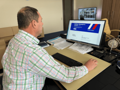 Депутаты Совета депутатов отдали свой голос через ДЭГ