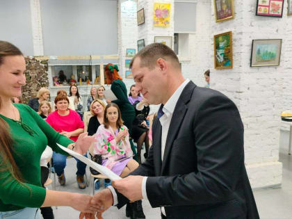 В Общественной Палате Сергиево-Посадского городского округа прошёл концерт, посвящённый Дню Матери.