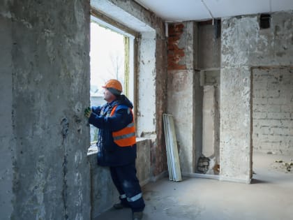 В Дзержинском в этом году завершат реконструкцию поликлиники для взрослых