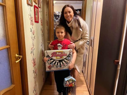 Новогоднее желание мальчика из Коломны исполнила депутат Мособлдумы Екатерина Лобышева