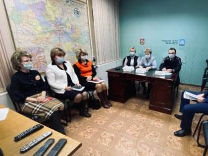 Сотрудники полиции г.о. Зарайск приняли участие в родительском собрании в онлайн-формате