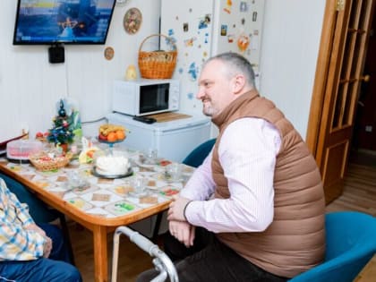 В Кашире поздравили с юбилеем ветерана труда, труженика тыла