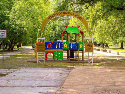 Готовность мест отдыха у Пахры проверил глава городского округа Подольск Дмитрий Жариков