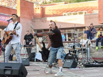 Рок – это тема!