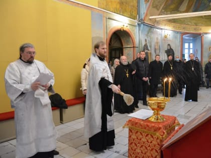 В церкви Воскресения Христова освятили большой престольный образ