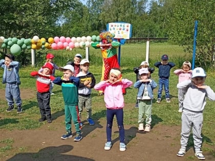 Развлекательная игровая программа «Лето будет ярким»