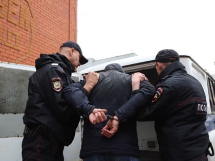 Задержание наркокурьера под Тюменью