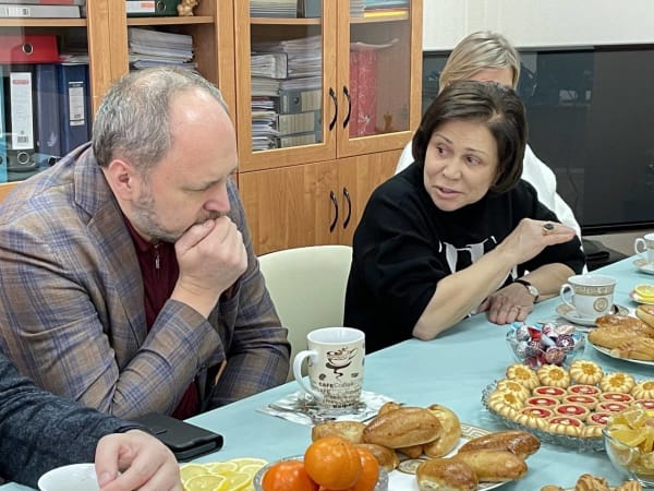 Ирина Роднина обсудила с педагогами Лобни проект реконструкции одной из городских школ