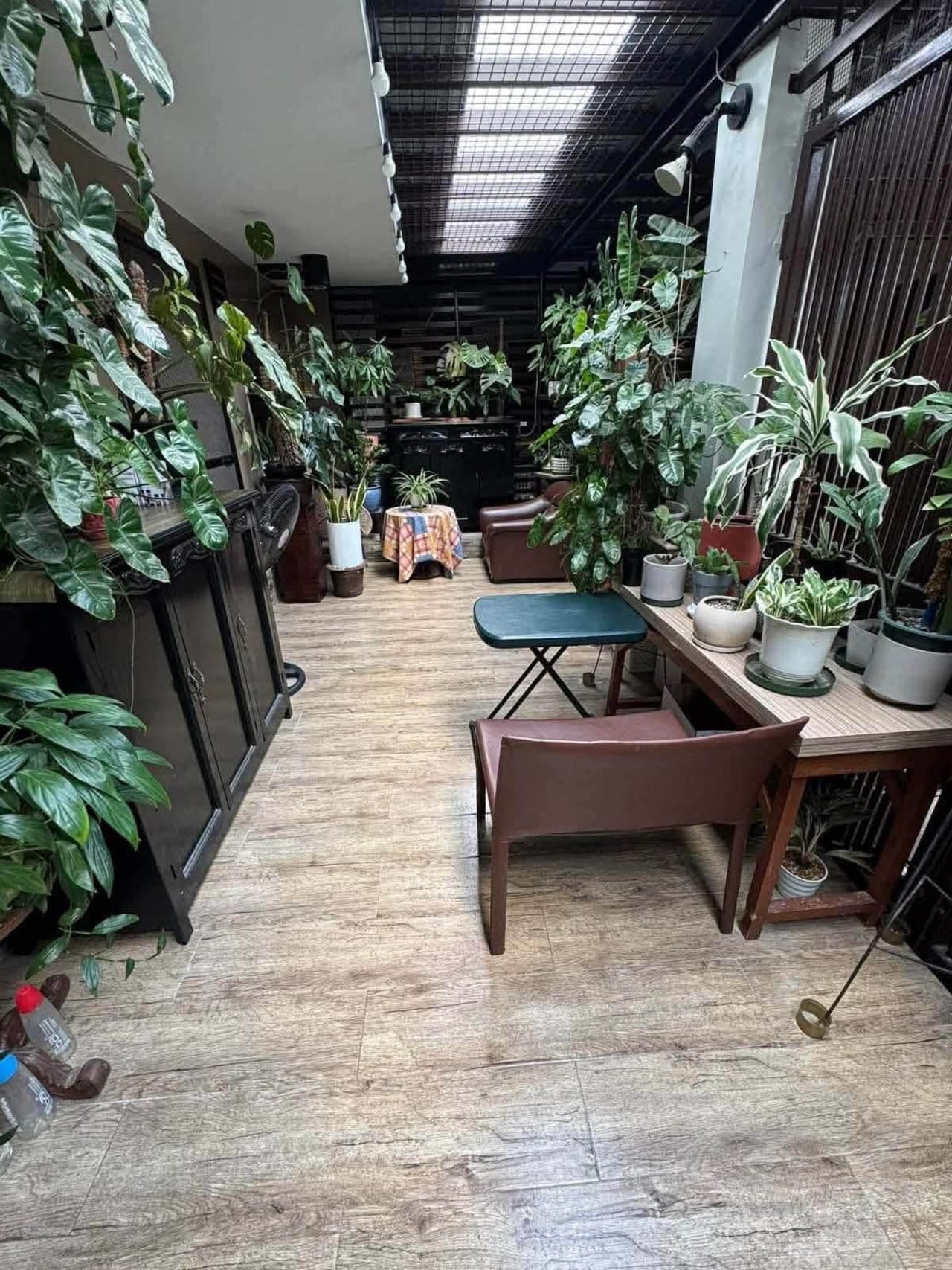 Spacious 7-Bedroom House with Swimming Pool in Andres Abellana, Cebu City