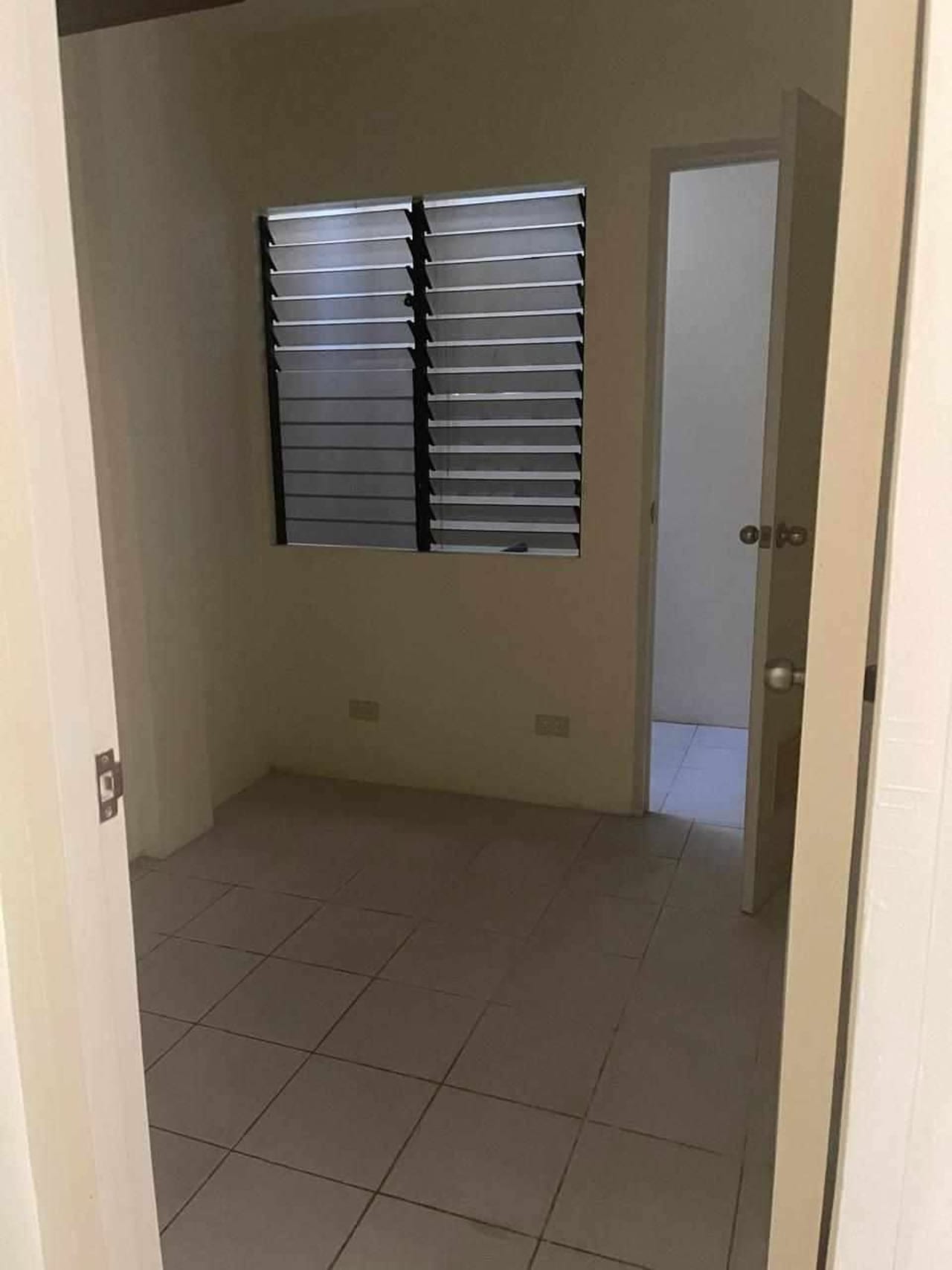 Rush Sale Fixer-Upper House & Lot in Banawa, Cebu City