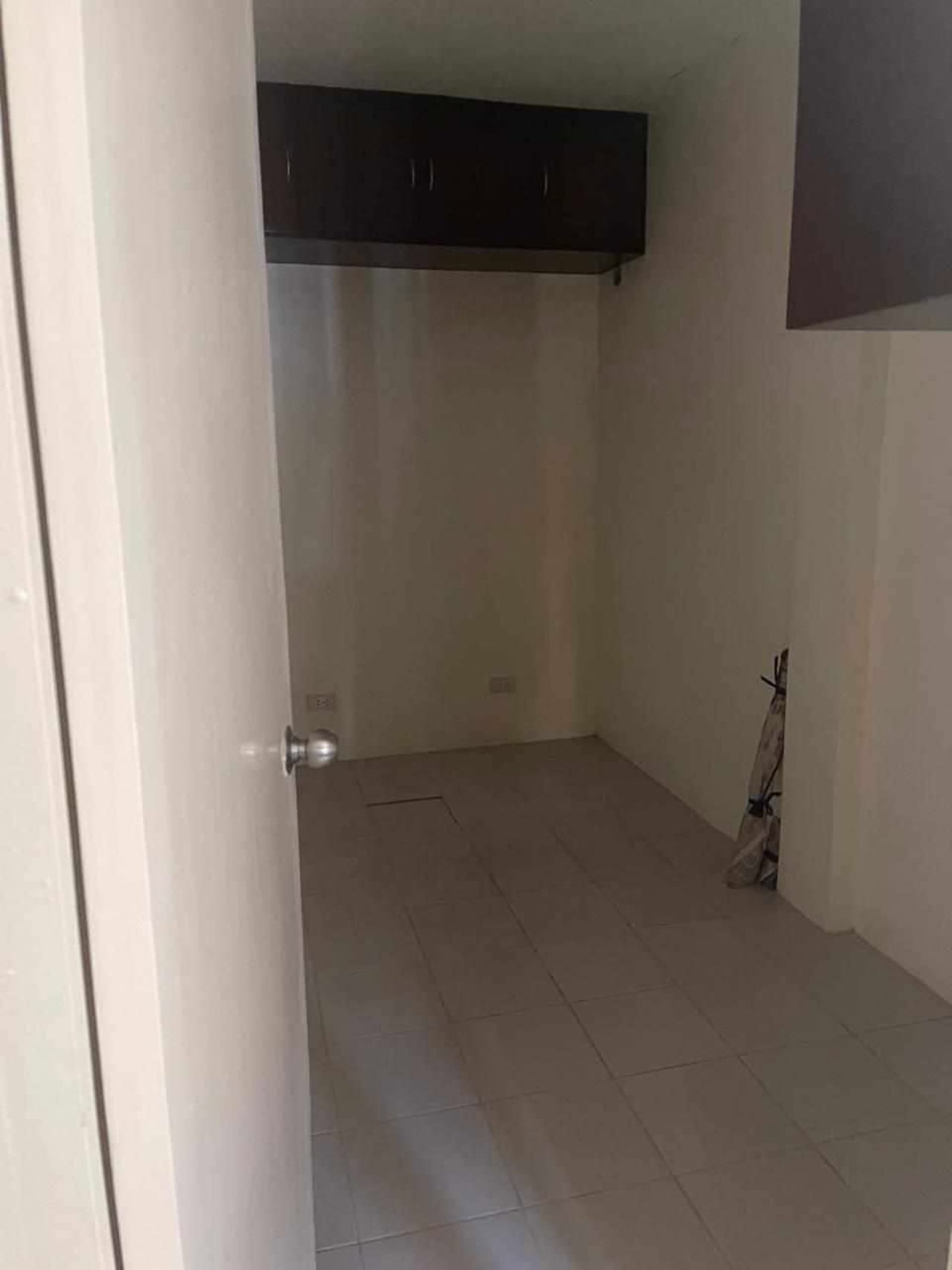 Rush Sale Fixer-Upper House & Lot in Banawa, Cebu City