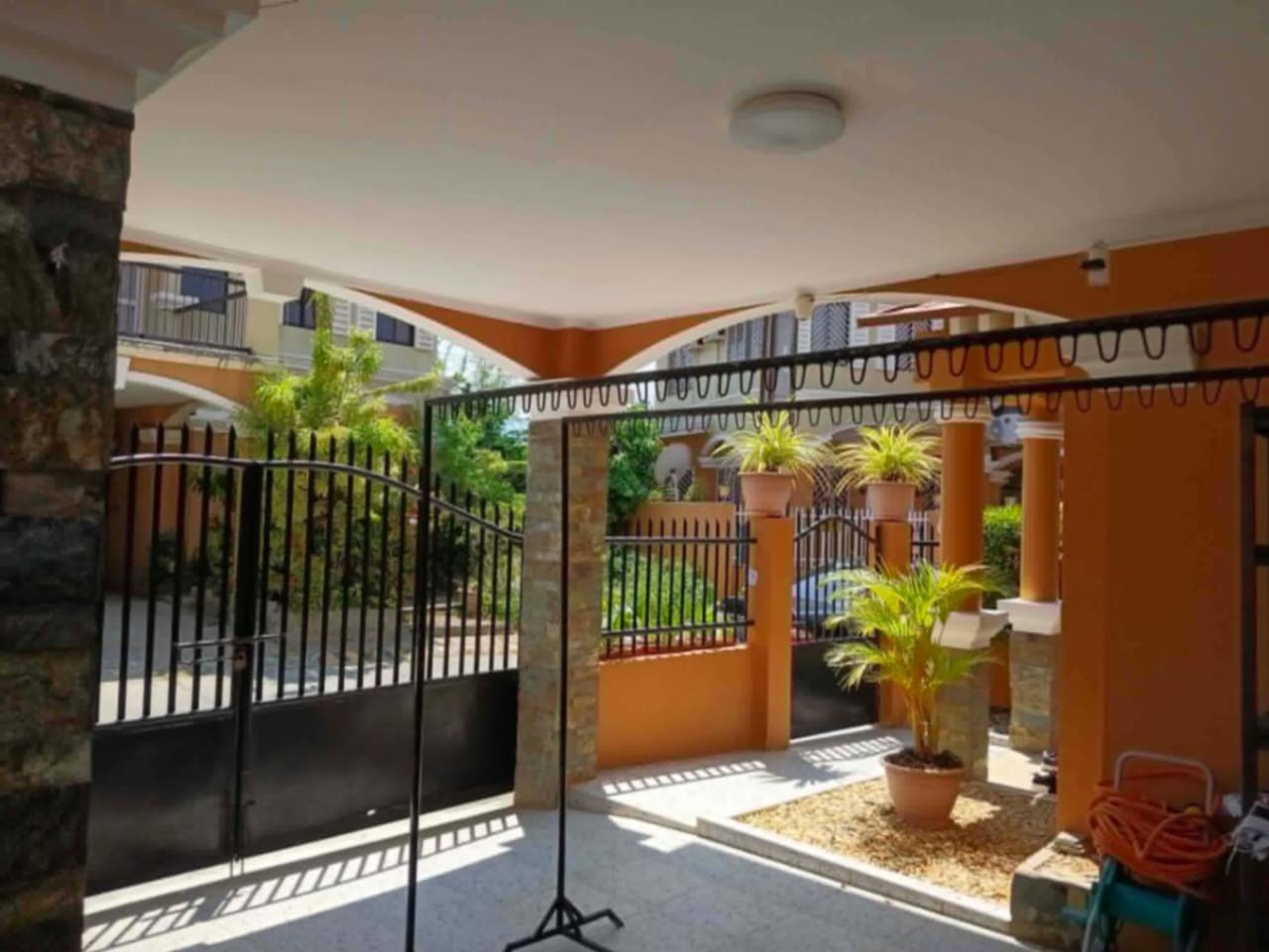 Semi-Furnished House and Lot for Sale in Pueblo El Grande, Consolacion, Cebu