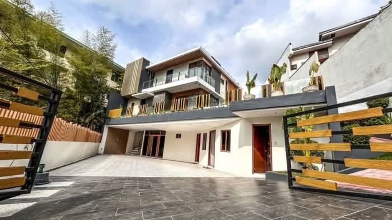Three-storey luxury house exterior in Vista Grande Cebu City with spacious layout