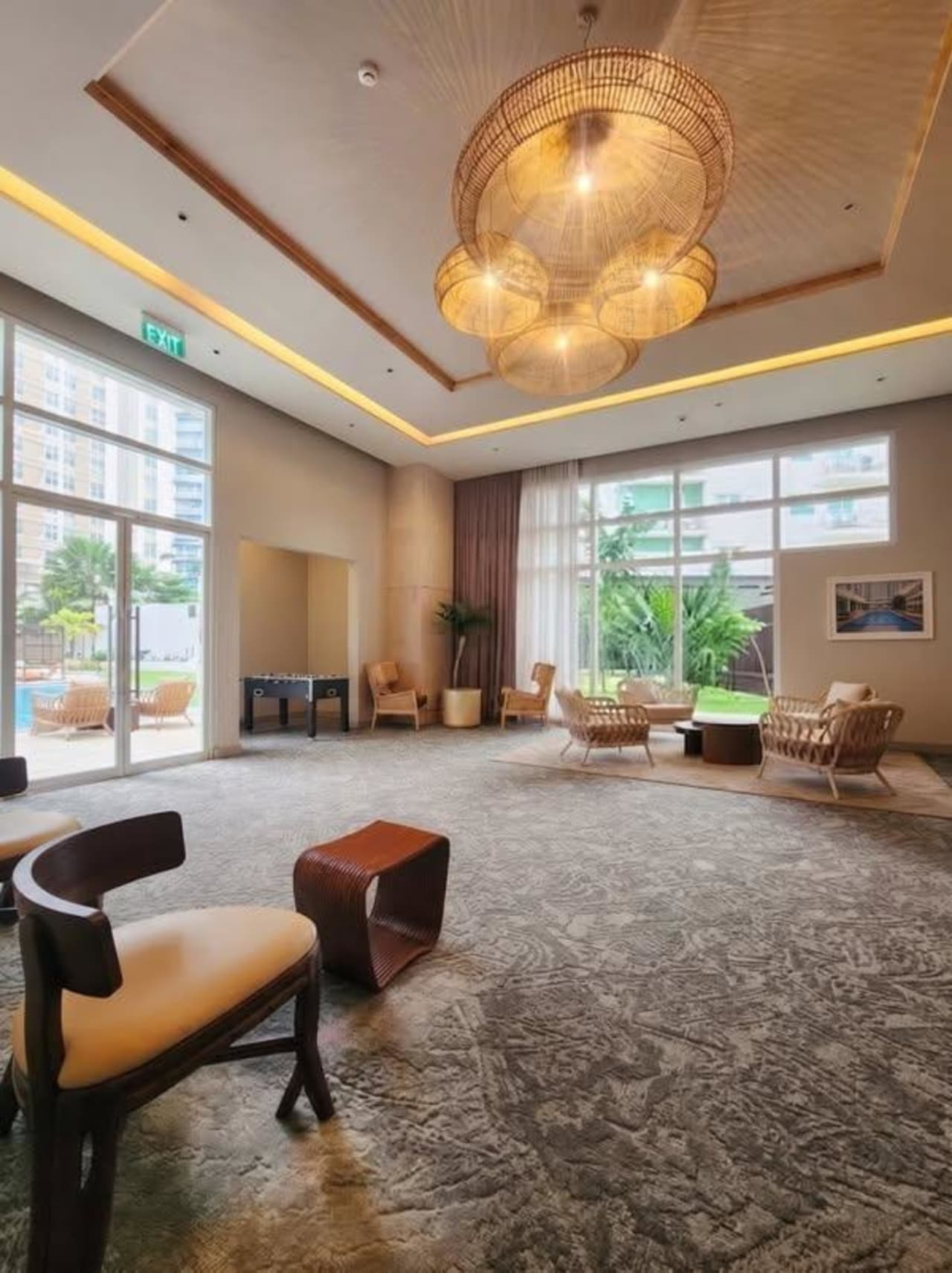 Condominium lobby and lounge at Solinea Tower 4 Cebu City