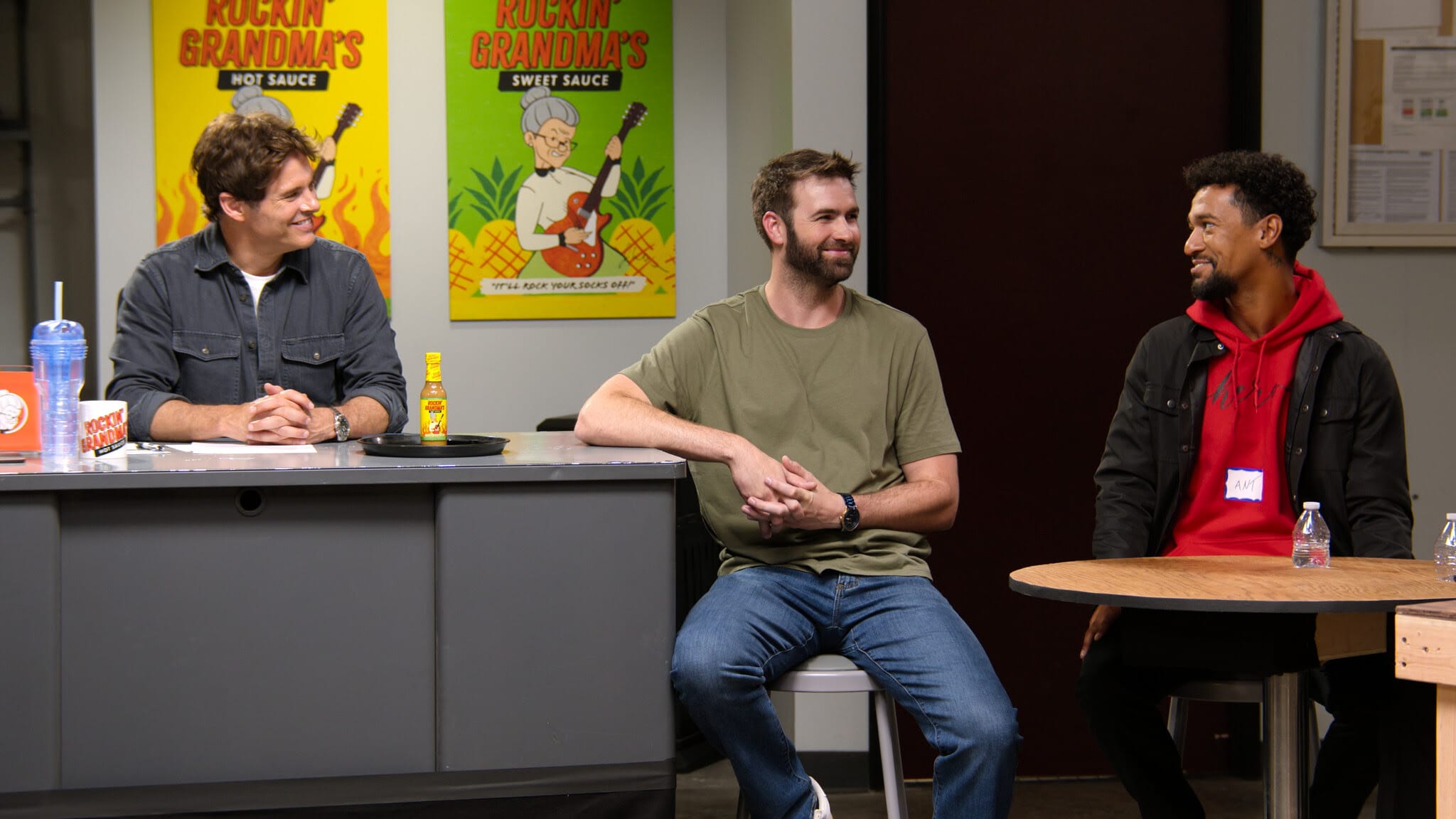 Entertainment headlines