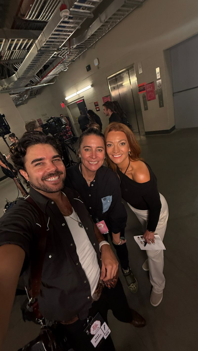Backstage selfie with Wes, Jenn, and Lauren