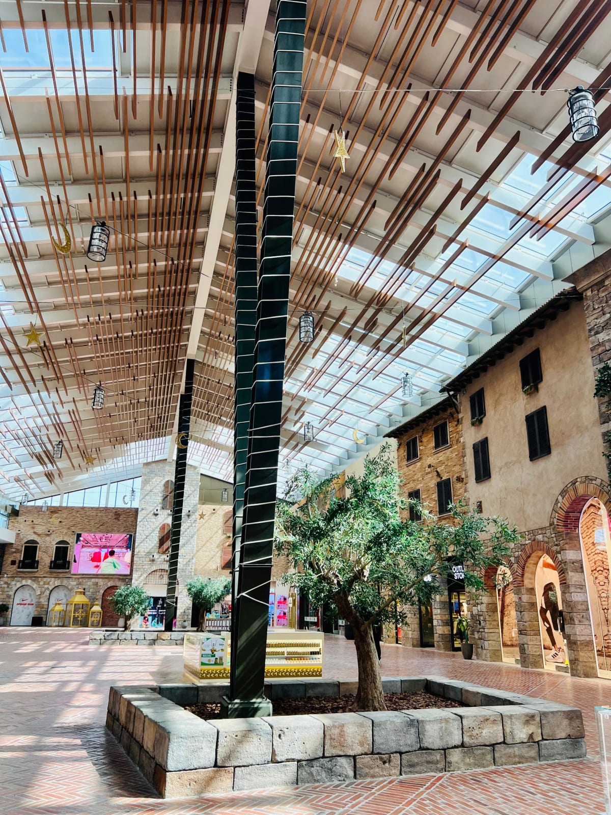 Dubai Outlet Village garden and landscape maintenance project in Dubai - Image 5