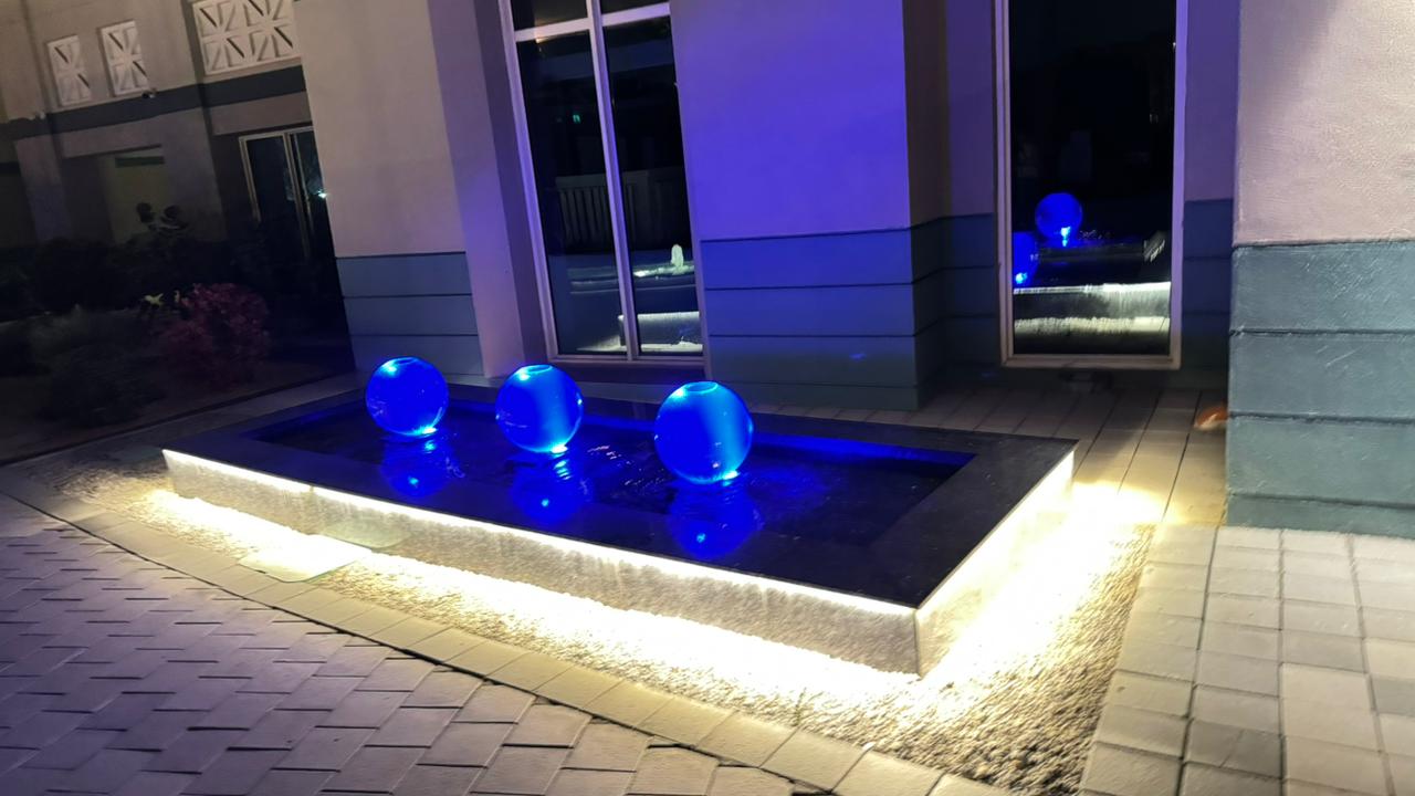 Aesthetic water feature installation at Dubai International Academic City - Image 8