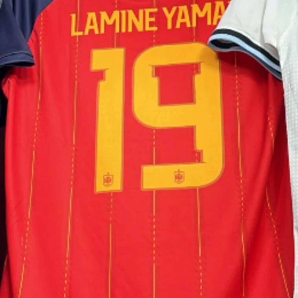 Spain #19 Lamine Yamal Fan Edition Soccer Jersey - image 2