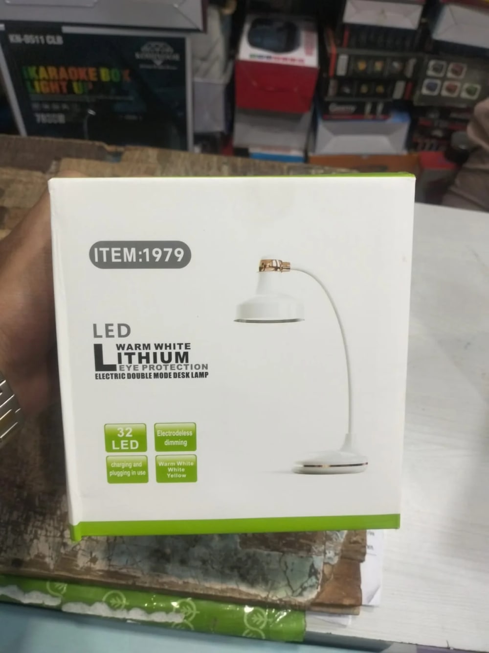 32 LED Eye-Care Reading Light, Rechargeable Lithium Battery, 3 Color Temperatures & Smooth Dimming - image 2